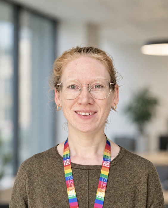 Dr Martha Elwenspoek