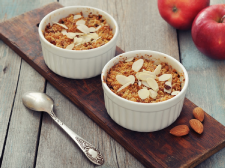 Apple and Almond Crumble