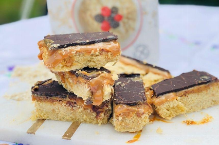 Millionaire Shortbread with Oat Flour