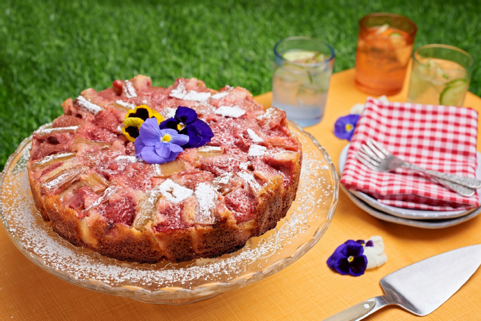 Jane Devonshire's Strawberry, Rhubarb and Vanilla cake