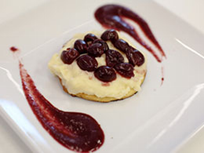 Cherry-tart-and-jelly-glazed-with-cherry-compote