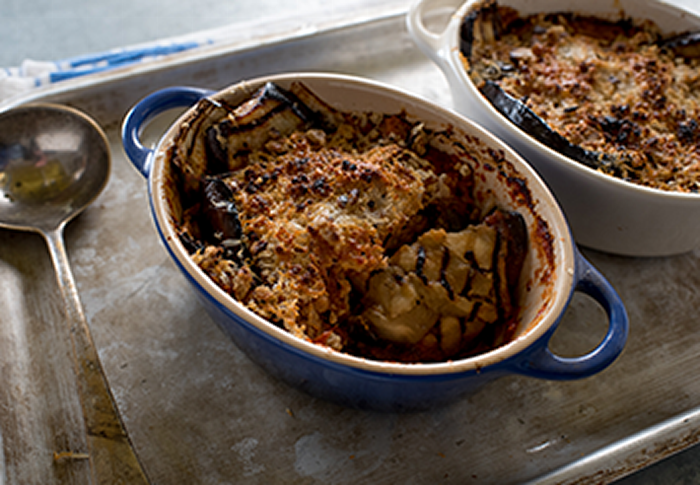 Aubergine, Tomato and Parmesan Oaty Bake