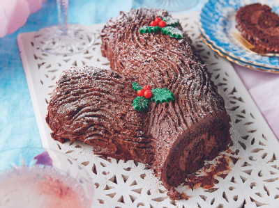 Becky Excell Yule Log 1200 x 897