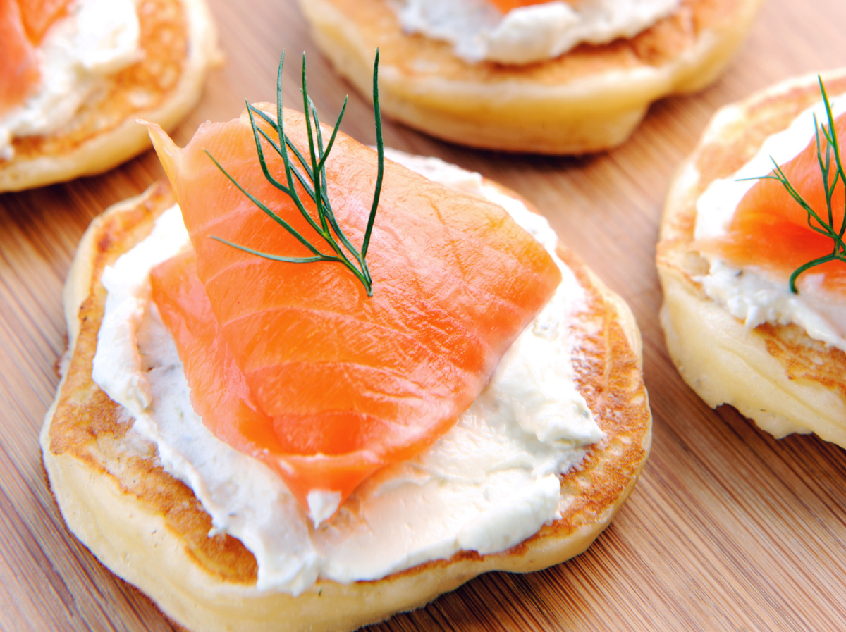 Smoked salmon & easy blinis recipe